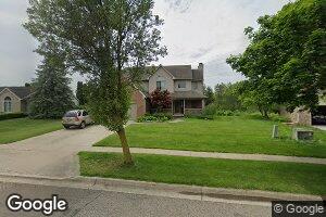 700 Woodhill Dr, Saline, MI 48176
