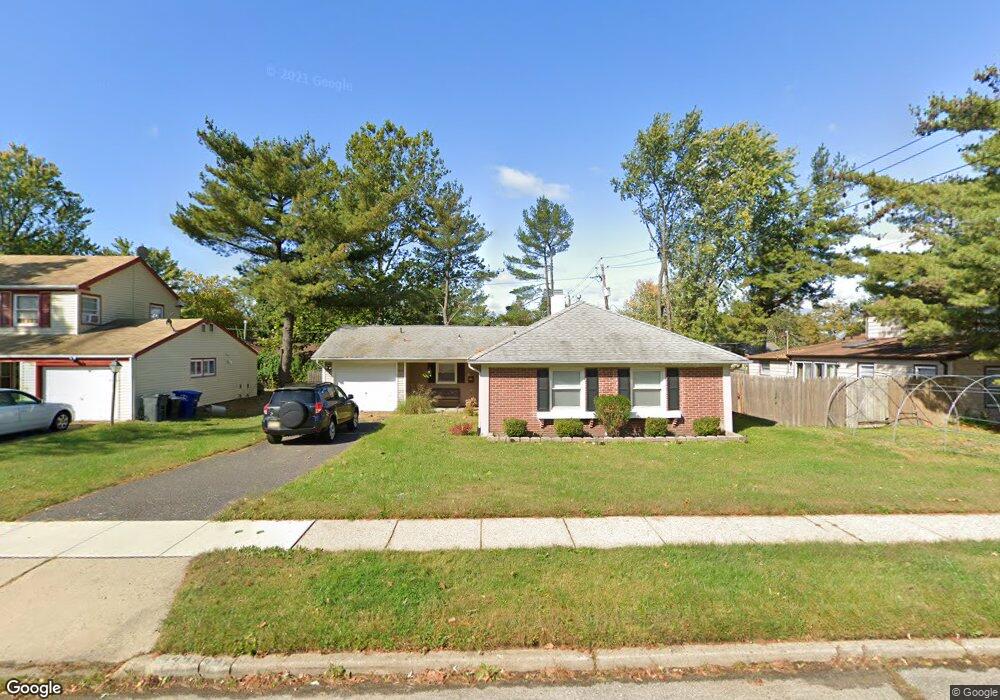 149 Pheasant Ln, Willingboro, NJ 08046 - photo 1