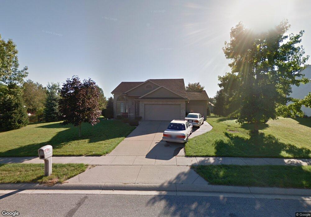 55360 Suncrest Dr, New Carlisle, IN 46552 - photo 1