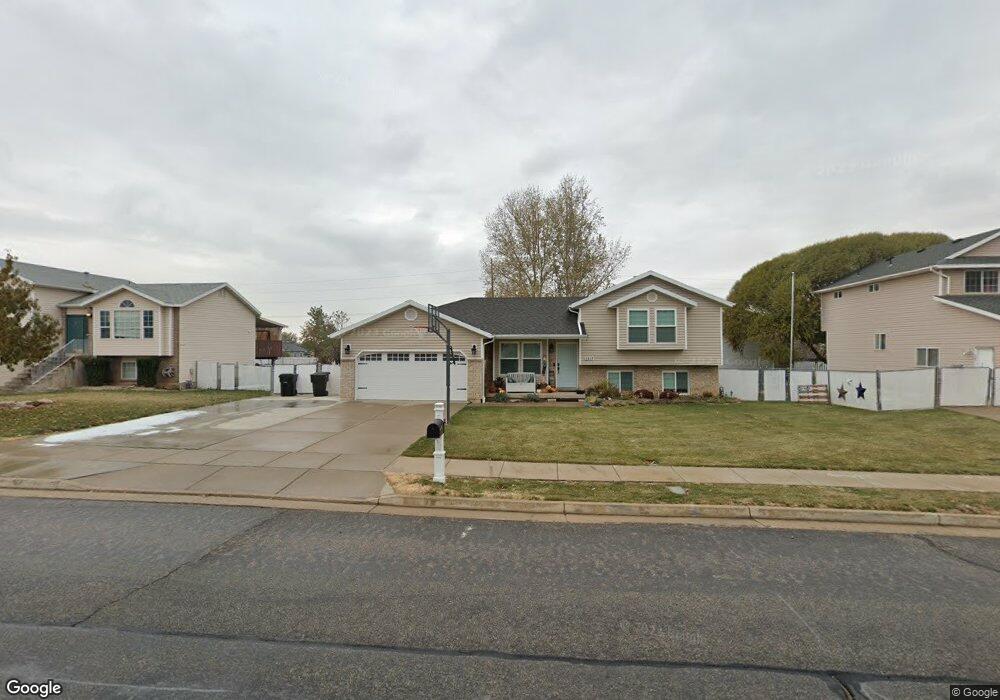 2107 N 950 W, Clearfield, UT 84015 - photo 1