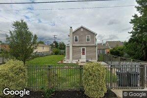 13 Center St, Lakehurst, NJ 08733