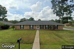 100 Woodcrest Dr, Lafayette, LA 70506