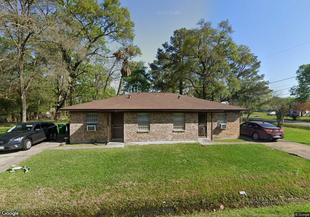 5911 Cruse Rd, Houston, TX 77016 - photo 1