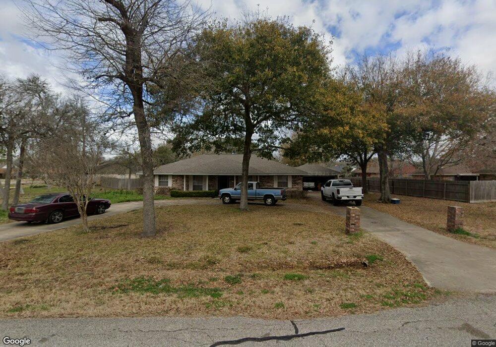 1802 W Laurel Oaks Dr, Richmond, TX 77469 - photo 1