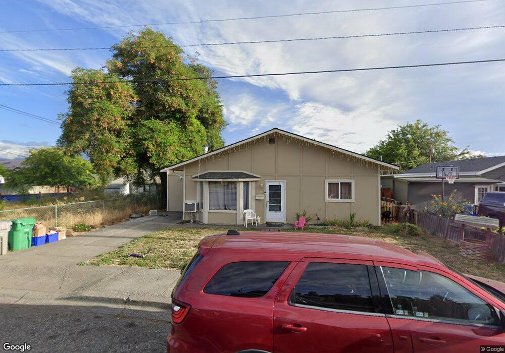 1419 E 14th St, the Dalles, OR 97058 - photo 1