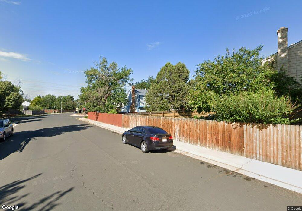 992 S Kittredge Way, Aurora, CO 80017 - photo 1