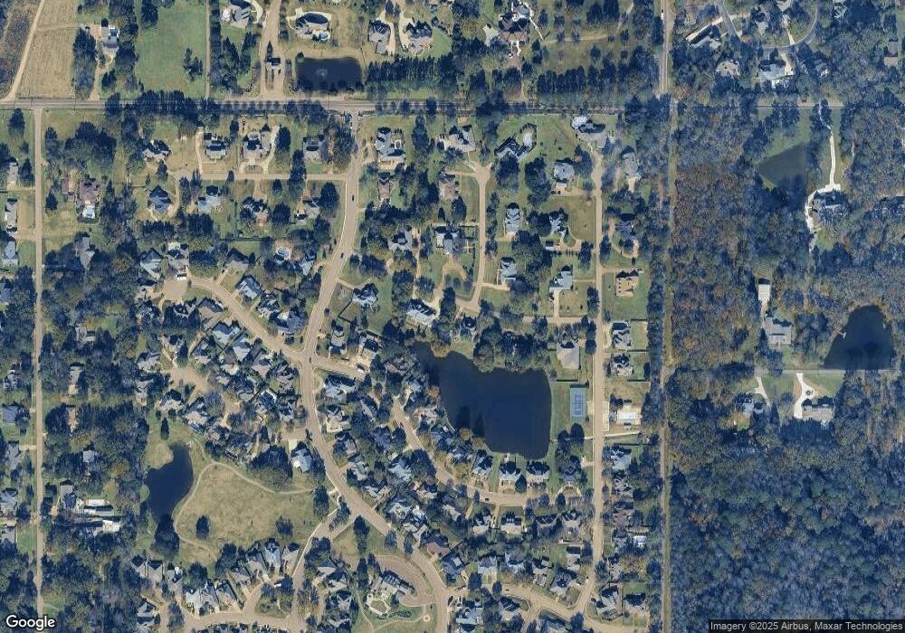 127 Hampton Ln, Madison, MS 39110 - photo 1