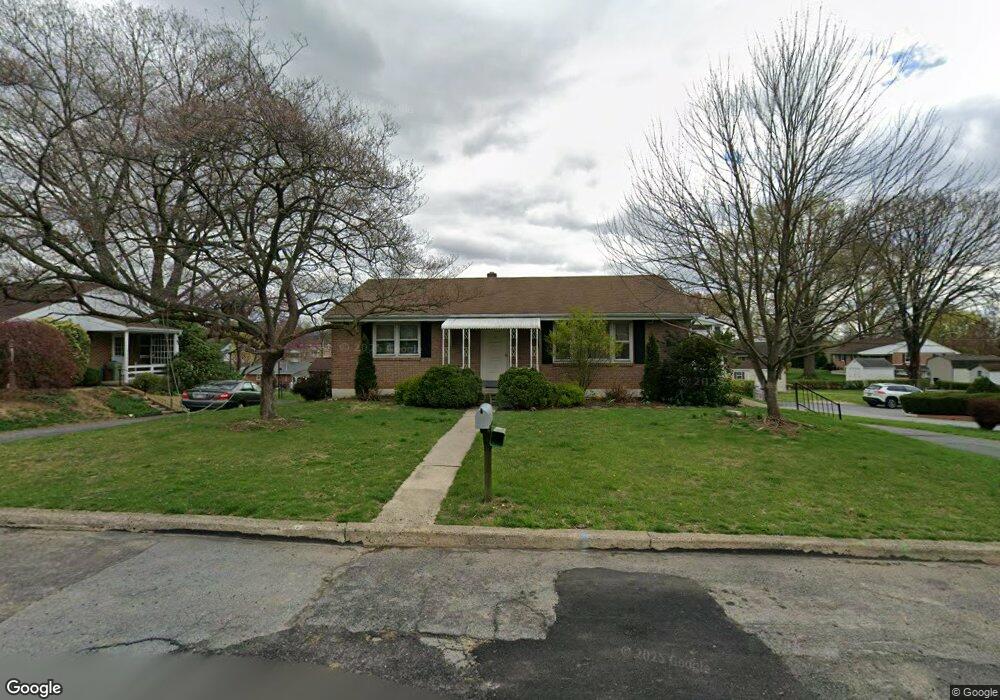 942 Laurelee Ave, Reading, PA 19605 - photo 1