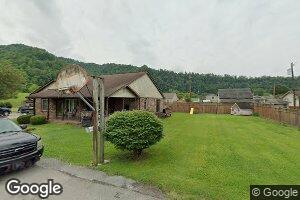 110 1st St, Baxter, KY 40806
