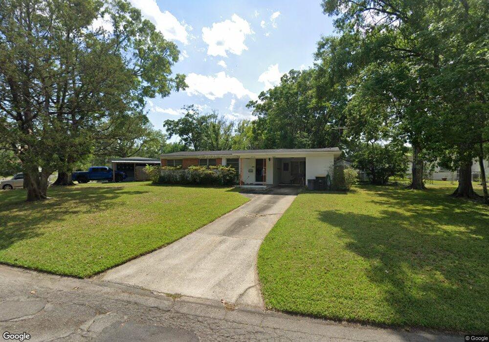 4718 Burgundy Rd N, Jacksonville, FL 32210 - photo 1