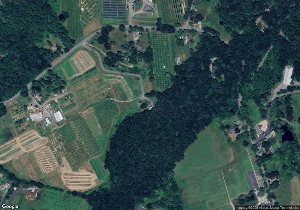 102 Oak Hill Rd, Harvard, MA 01451 - photo 1