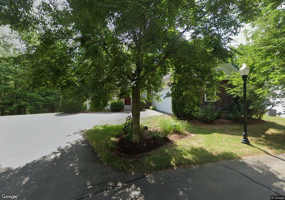 6 Greenwich Cir, Simsbury, CT 06070 - photo 1