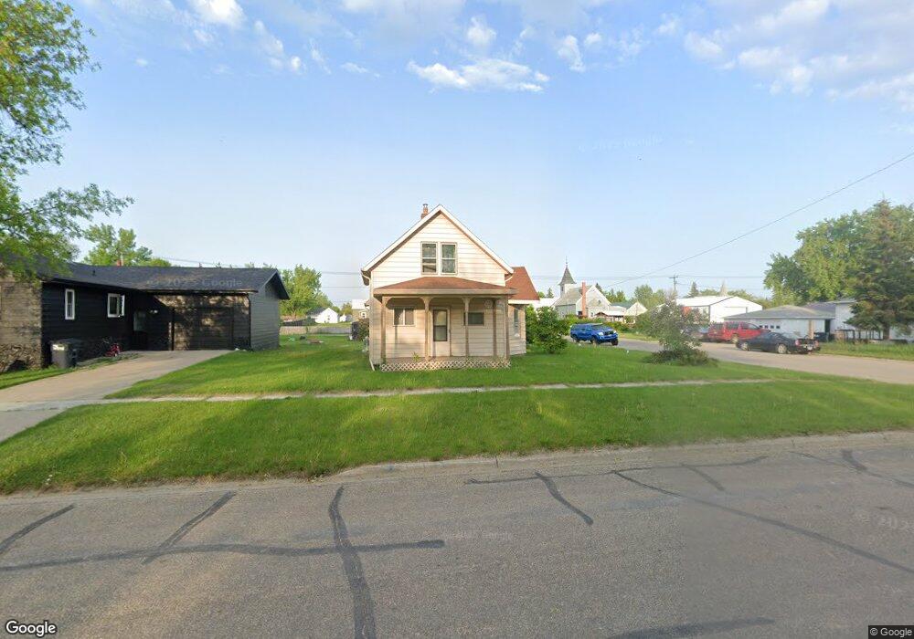 323 Eggert St, Turtle Lake, ND 58575 - photo 1