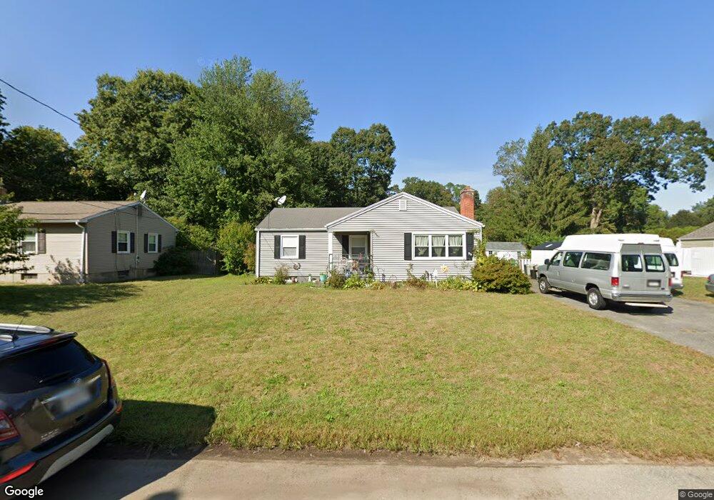 26 Lynebrook Rd, Springfield, MA 01118 - photo 1