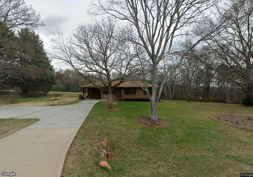388 Storey Ln, Jefferson, GA 30549 - photo 1