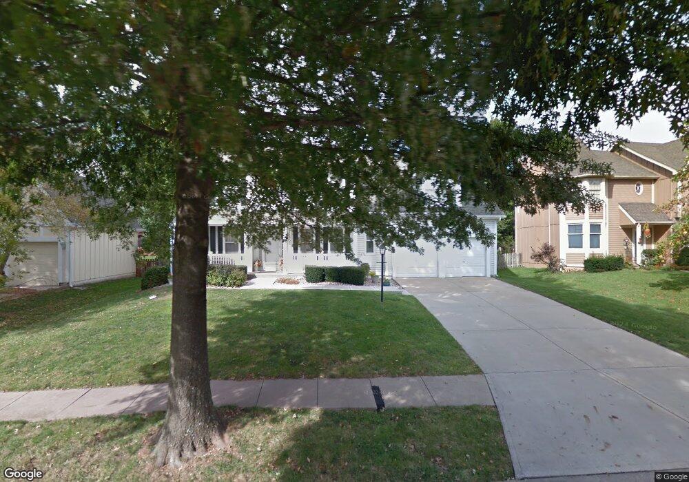 14602 W 61st St, Shawnee, KS 66216 - photo 1
