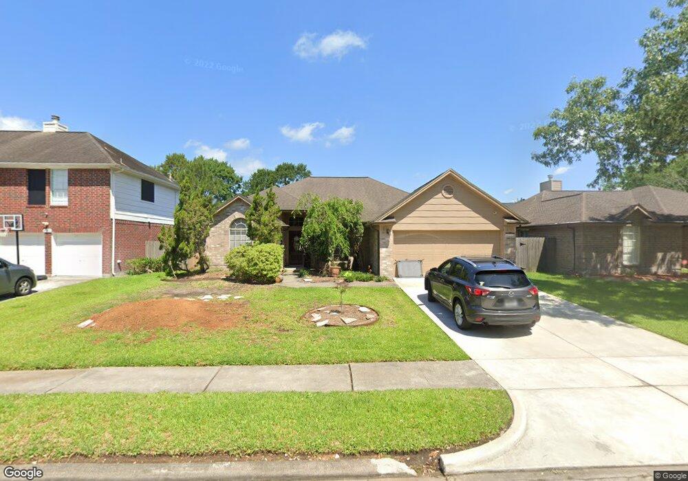 4906 Five Knolls Dr, Friendswood, TX 77546 - photo 1