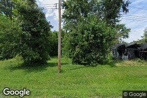 607 N East Ave, Edina, MO 63537