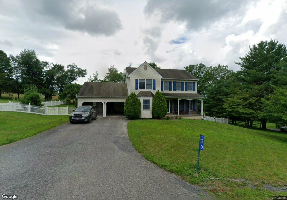 310 Country Heritage Dr, Stroudsburg, PA 18360 - photo 1