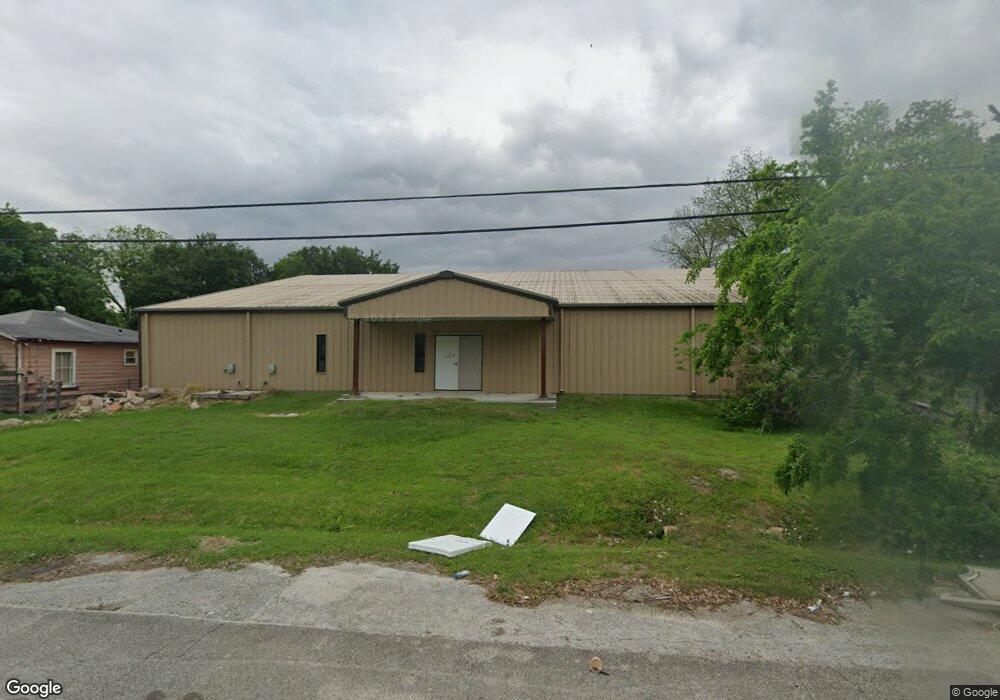 816 Dillard St, Houston, TX 77091 - photo 1