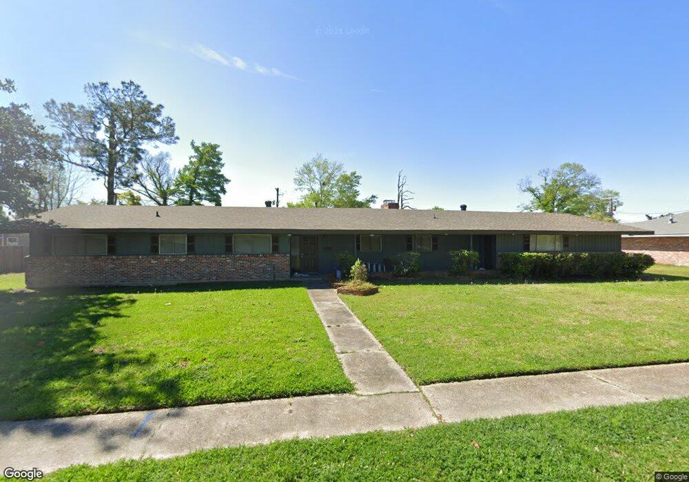 700 Cusic St, Lake Charles, LA 70607 - photo 1
