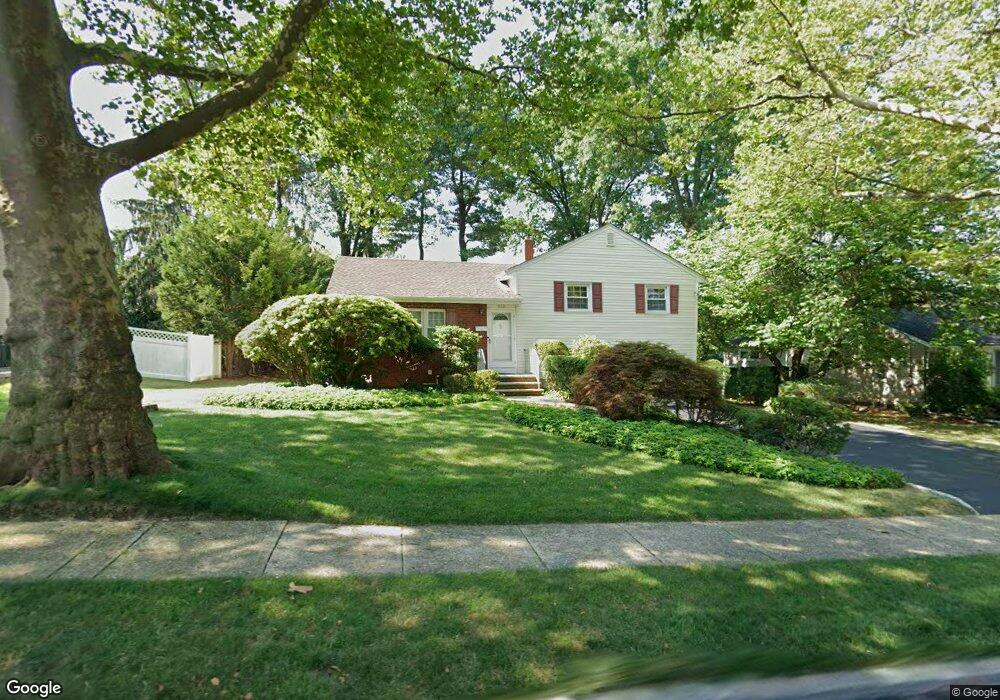 322 Franklin Place, Paramus, NJ 07652 - photo 1