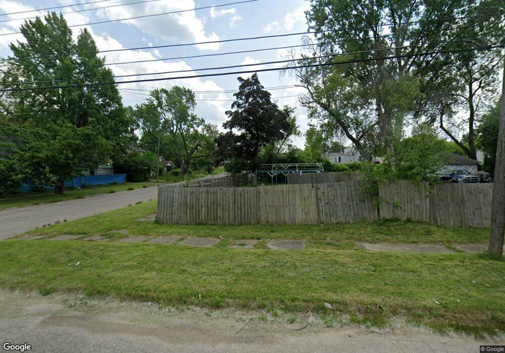 2601 Gibson St, Flint, MI 48503 - photo 1