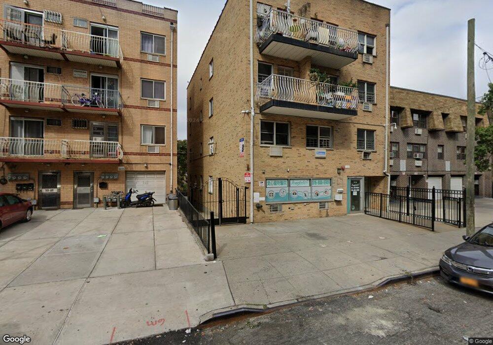 33-26 Union St unit 2C, Flushing, NY 11354 - photo 1
