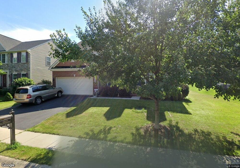 4908 Pale Morning Dun Rd, Elkridge, MD 21075 - photo 1