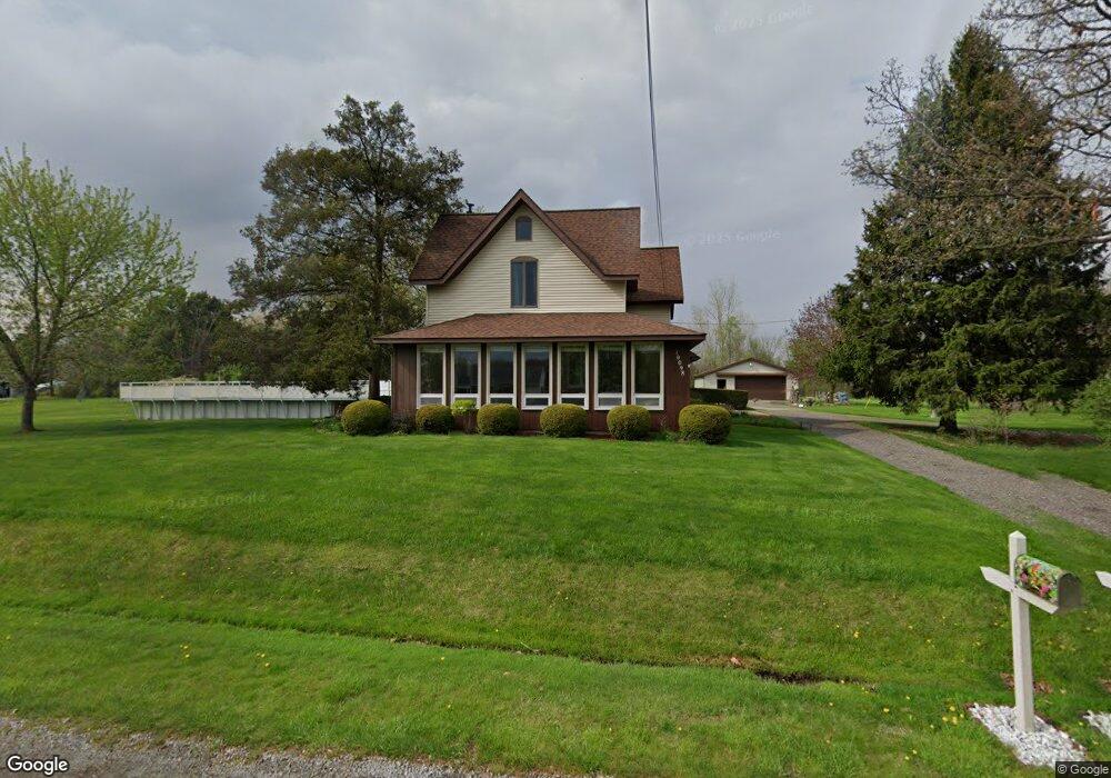 10098 Grand Blanc Rd, Gaines, MI 48436 - photo 1