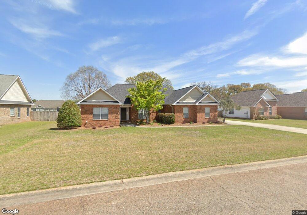 213 Rose Hill Dr, Warner Robins, GA 31088 - photo 1