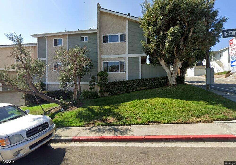 2200 Vanderbilt Ln unit 18, Redondo Beach, CA 90278 - photo 1