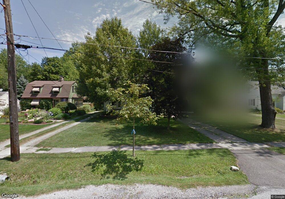 8333 Mapleway Dr, Olmsted Falls, OH 44138 - photo 1