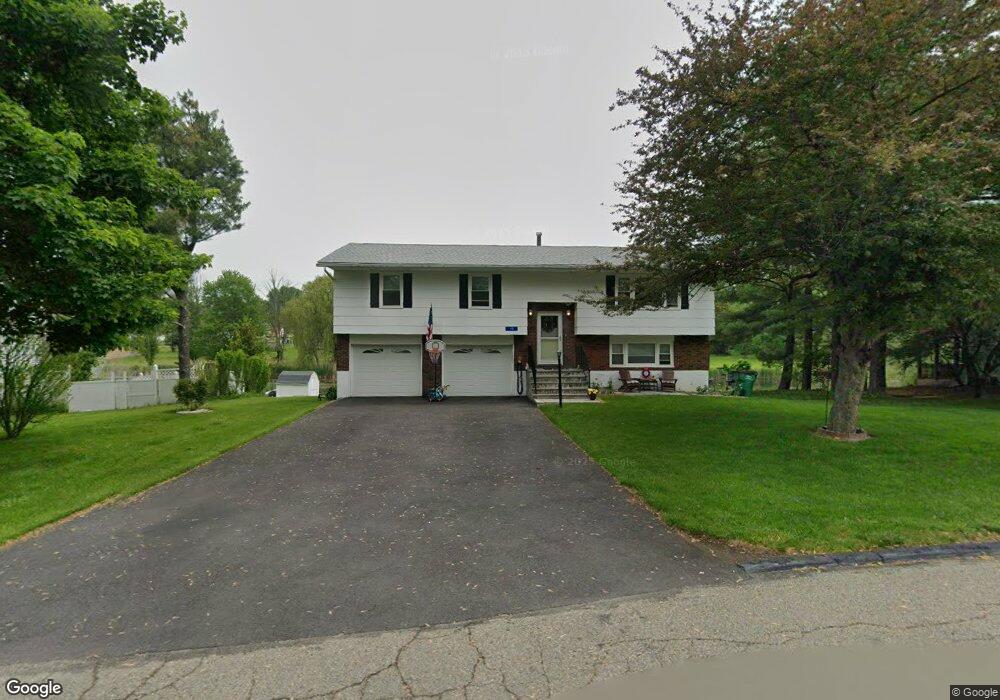 15 Applesauce Ln, Wappingers Falls, NY 12590 - photo 1