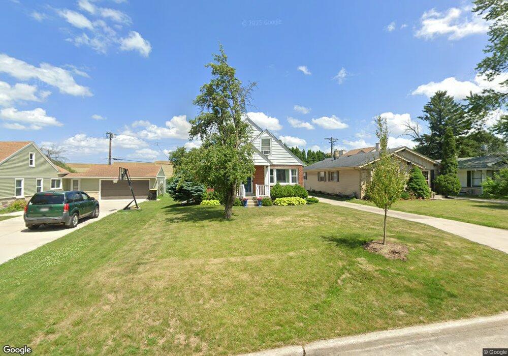 2116 N 113th St, Milwaukee, WI 53226 - photo 1