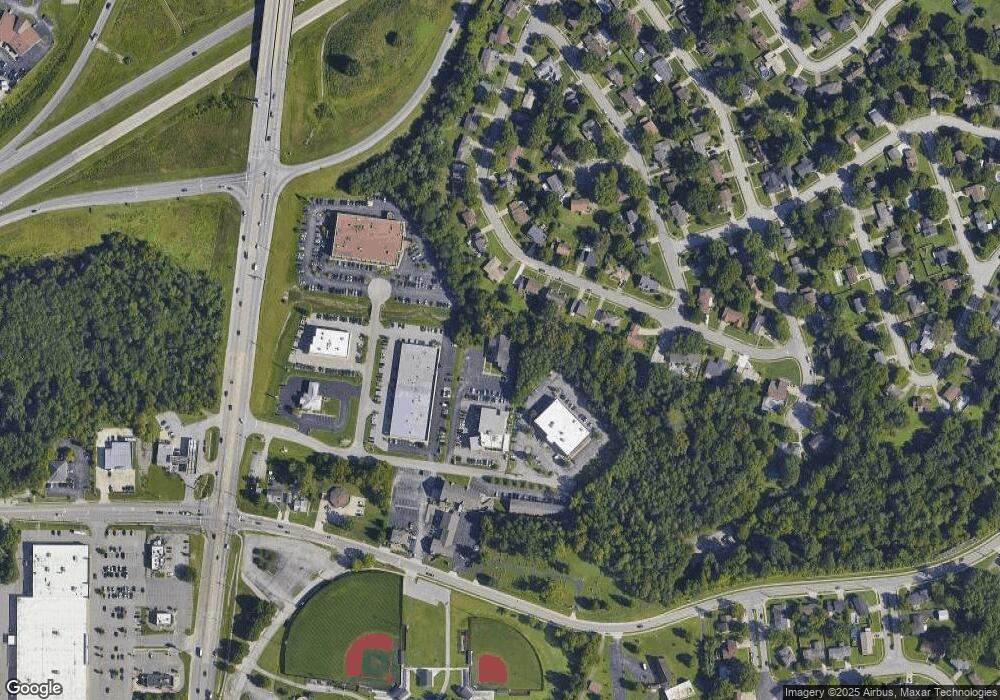 811 Northgate Blvd unit 100, New Albany, IN 47150 - photo 1