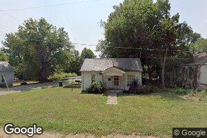 1113 E Magnolia St, Hickman, KY 42050