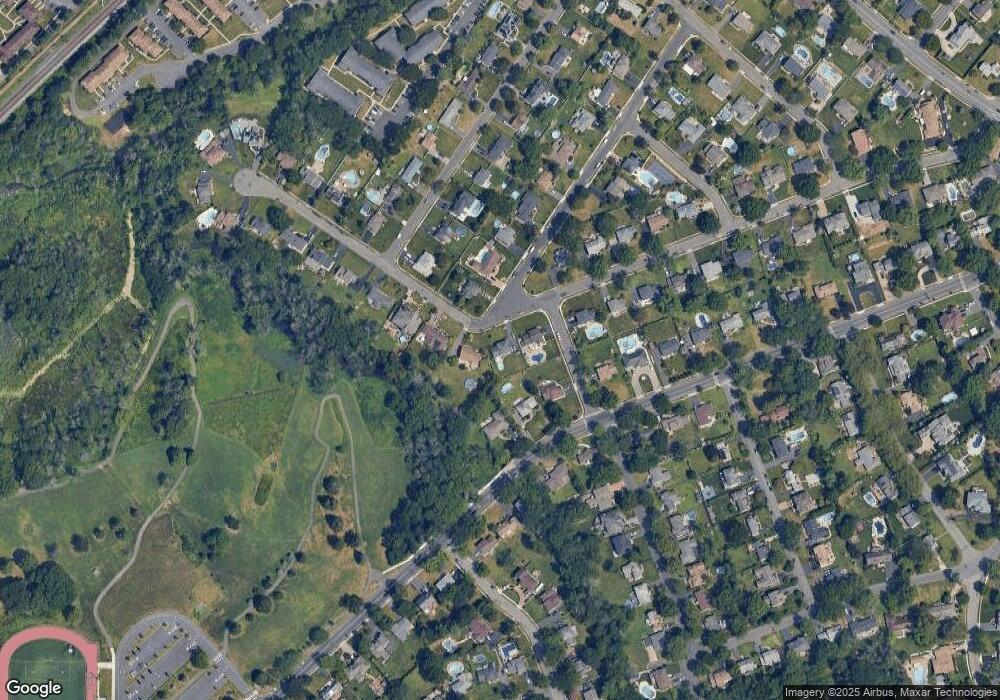 131 Conger Way, Clark, NJ 07066 - photo 1