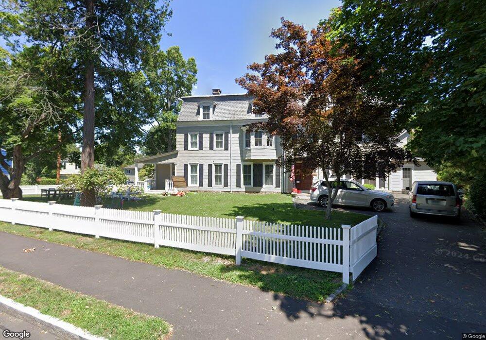 25 N Sound Beach Ave unit 2, Riverside, CT 06878 - photo 1