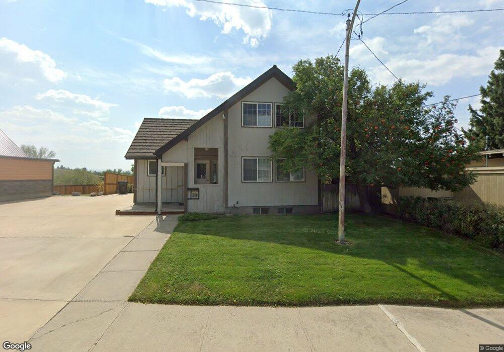 810 8th St, Havre, MT 59501 - photo 1