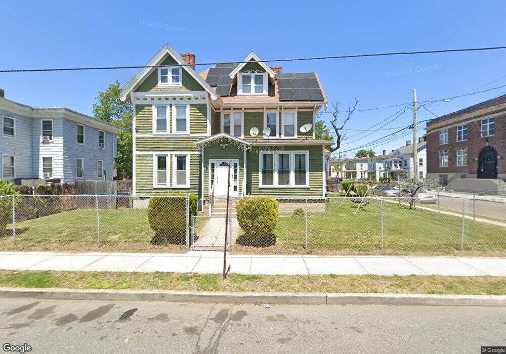 289 Maple St, Bridgeport, CT 06608 - photo 1