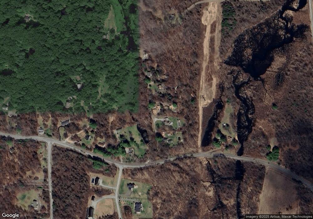 20 Bel Air Dr, Rhinebeck, NY 12572 - photo 1