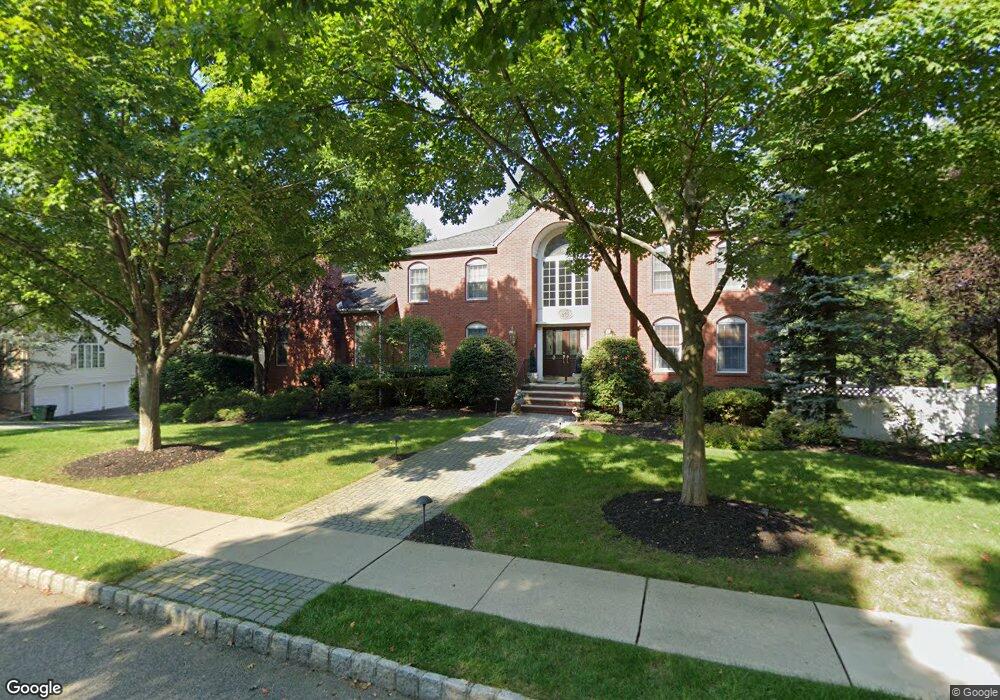 805 Minogue Terrace, Paramus, NJ 07652 - photo 1