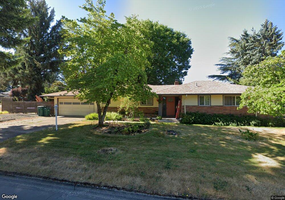 2605 N College St, Newberg, OR 97132 - photo 1