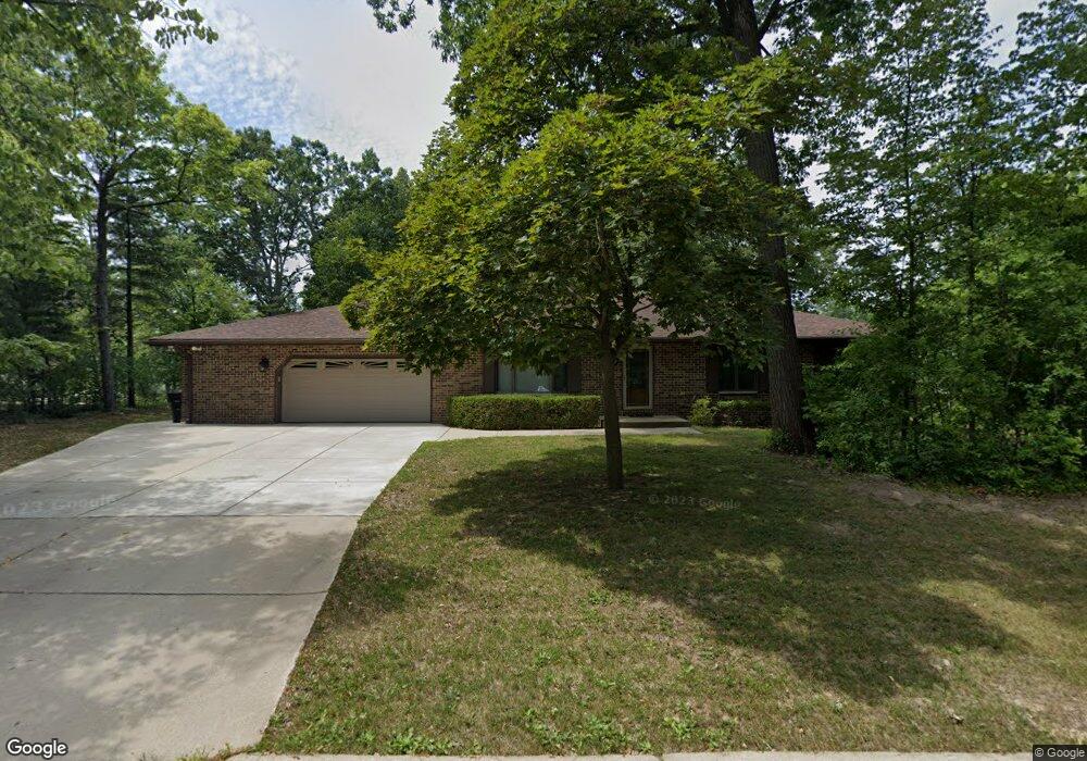 13052 W Lucille Ln, Butler, WI 53007 - photo 1