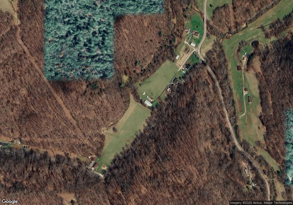 34 Donahue Branch Rd, Branchland, WV 25506 - photo 1