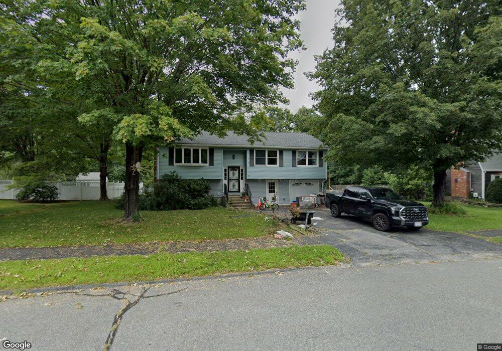 17 Honeysuckle Ln, Shrewsbury, MA 01545 - photo 1