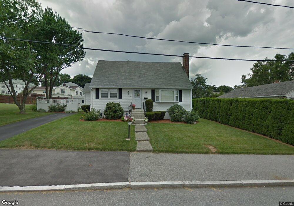 8 Benedict Rd, Worcester, MA 01604 - photo 1