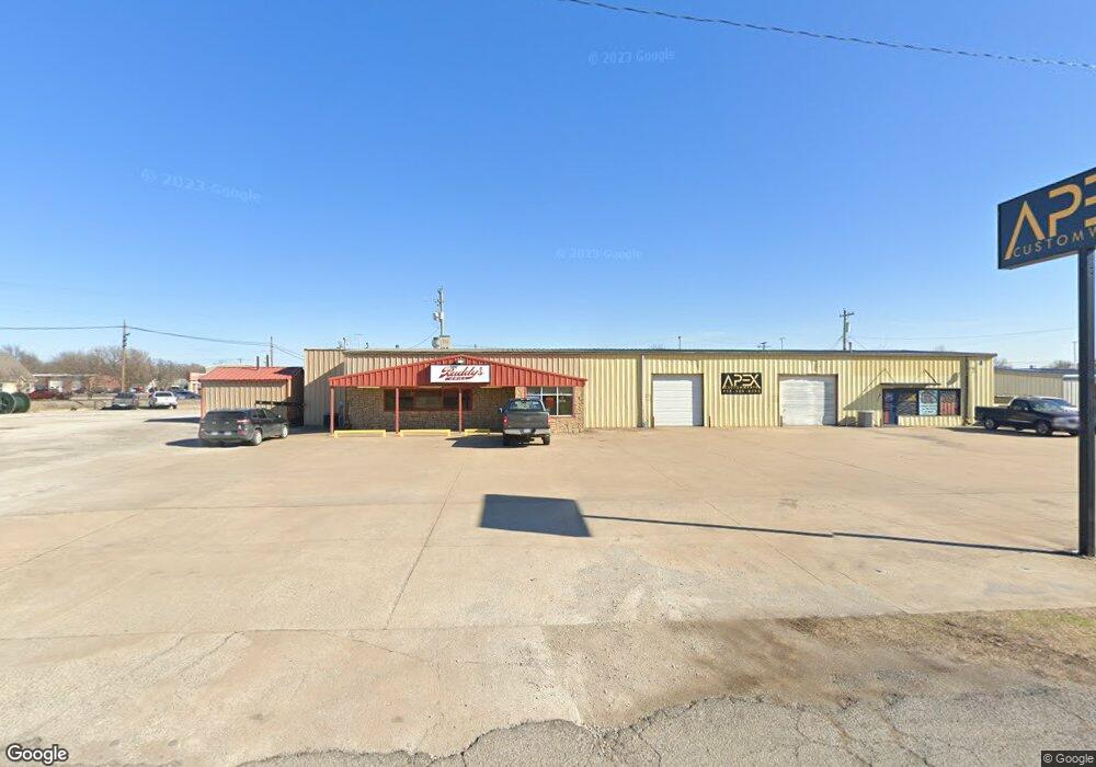 620 N J M Davis Blvd, Claremore, OK 74017 - photo 1
