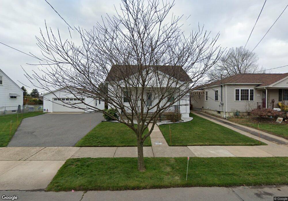 425 Washington Ave, Wyoming, PA 18644 - photo 1